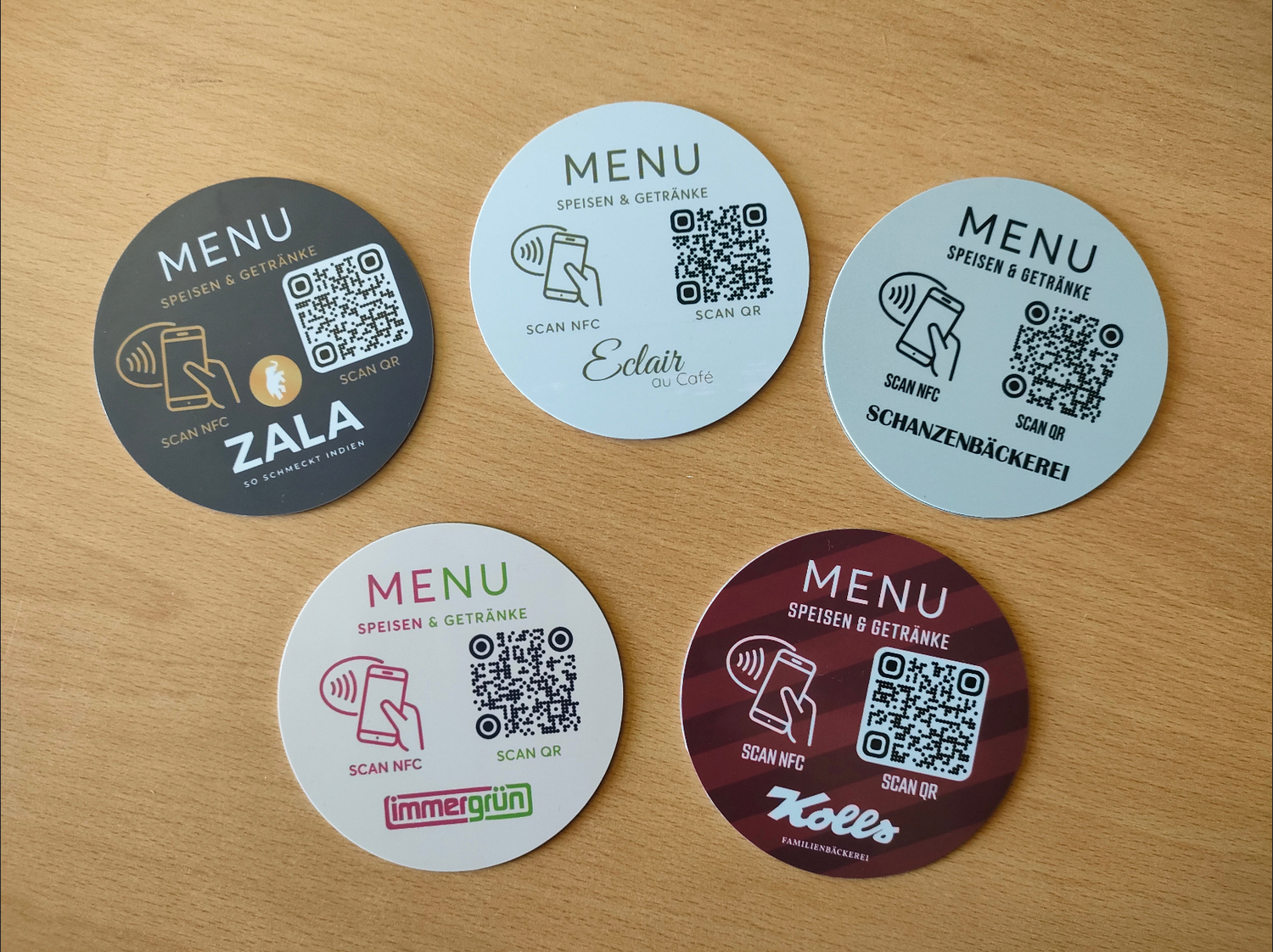 Digitale QR NFC Speisekarten Aufkleber für Gastronomie